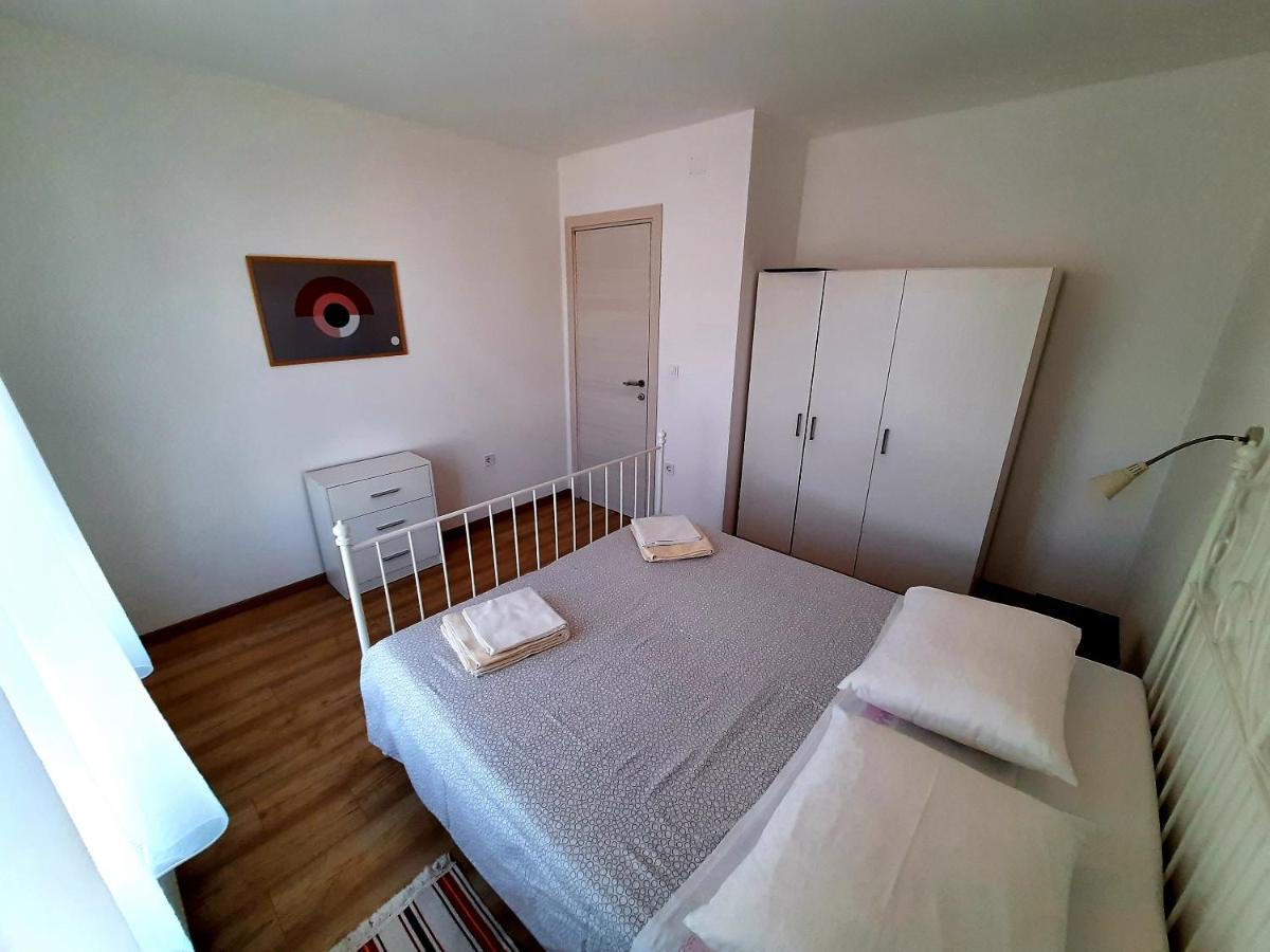 Argonauti With Free Parking Apartment Пула Екстериор снимка